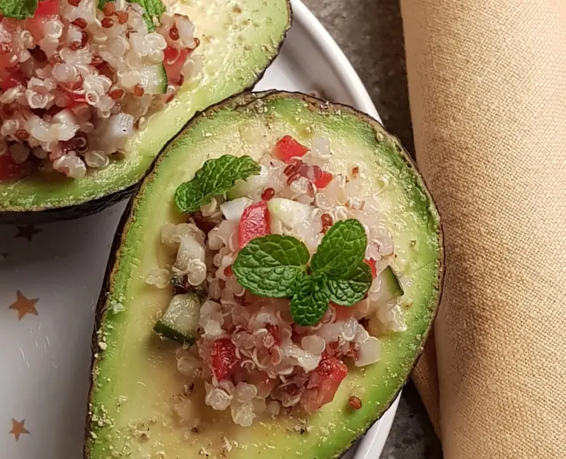 Tabule de Quinoa no Abacate